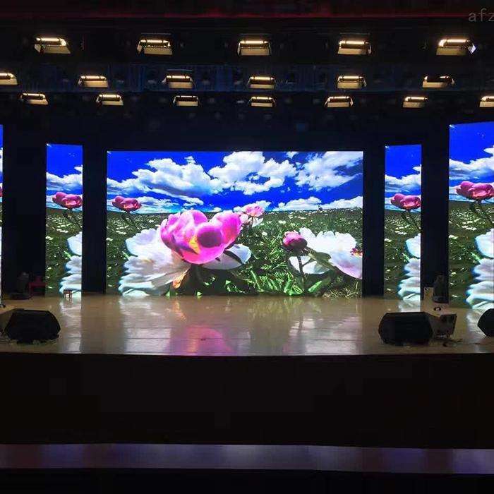對開（kāi）LED顯示屏常見的三種傳動（dòng）方式